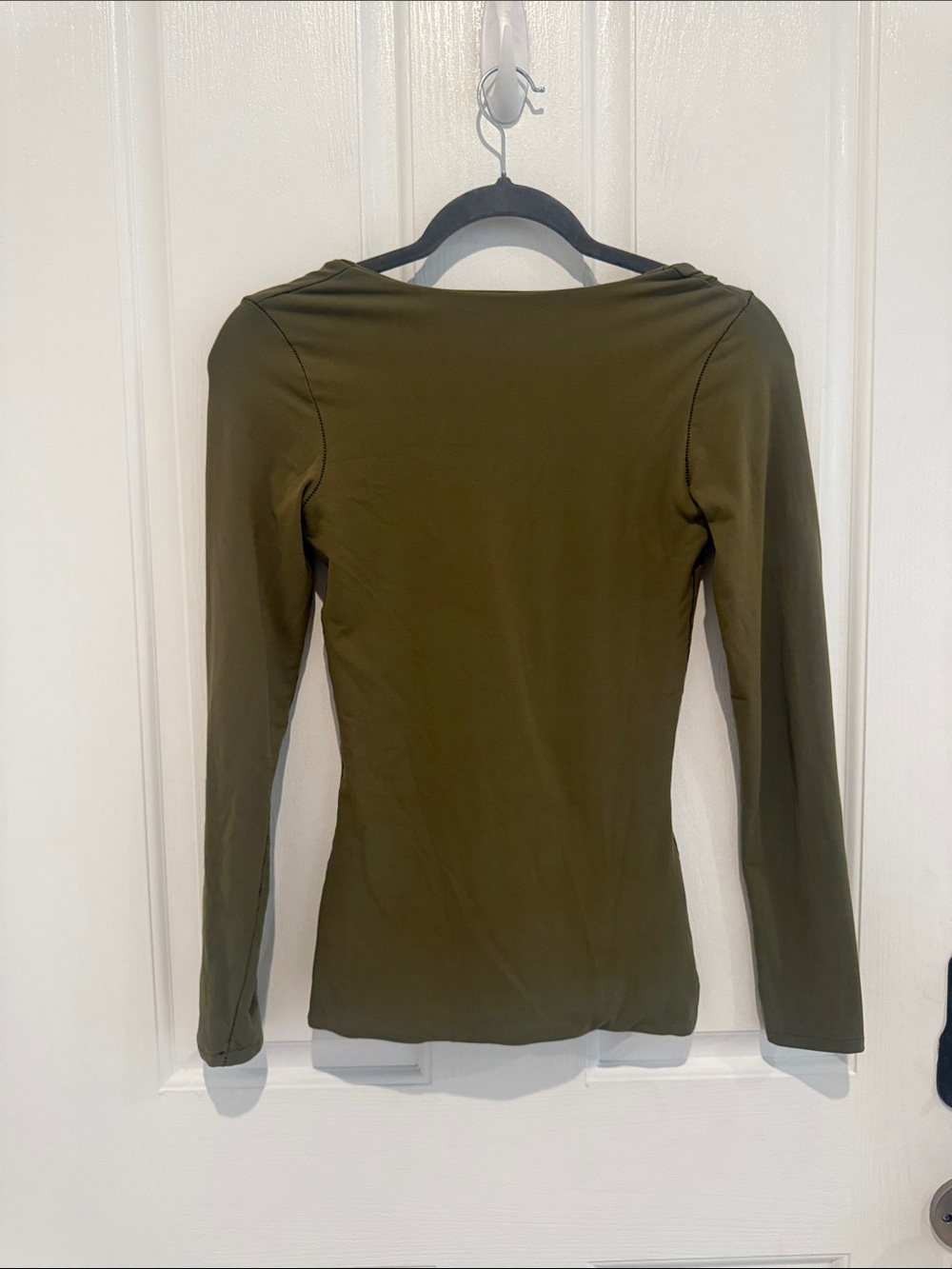 🇺🇸Double layered olive green top - Picture 3 of 5